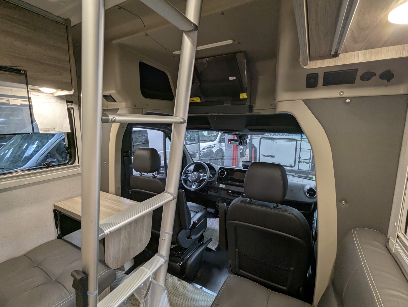 2027 Winnebago EKKO Sprinter 23B – Pop Top AWD - Image 22