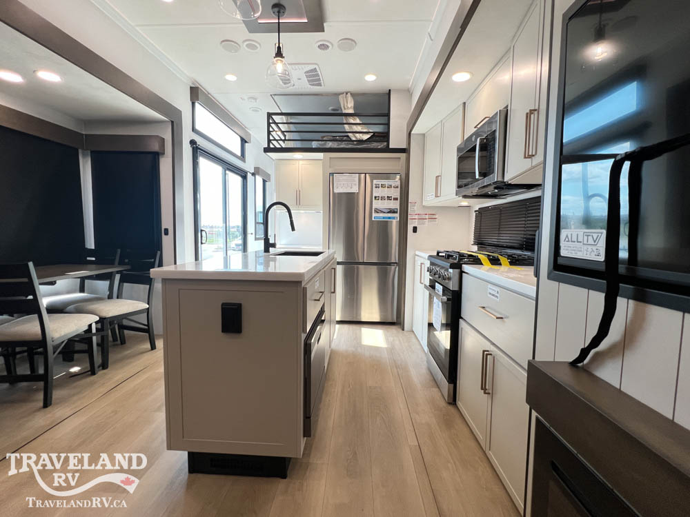 2027 Alliance RV Benchmark 42LFT - Image 21