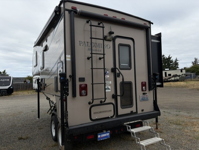 2014 Palomino Maverick 2902 - Image 3
