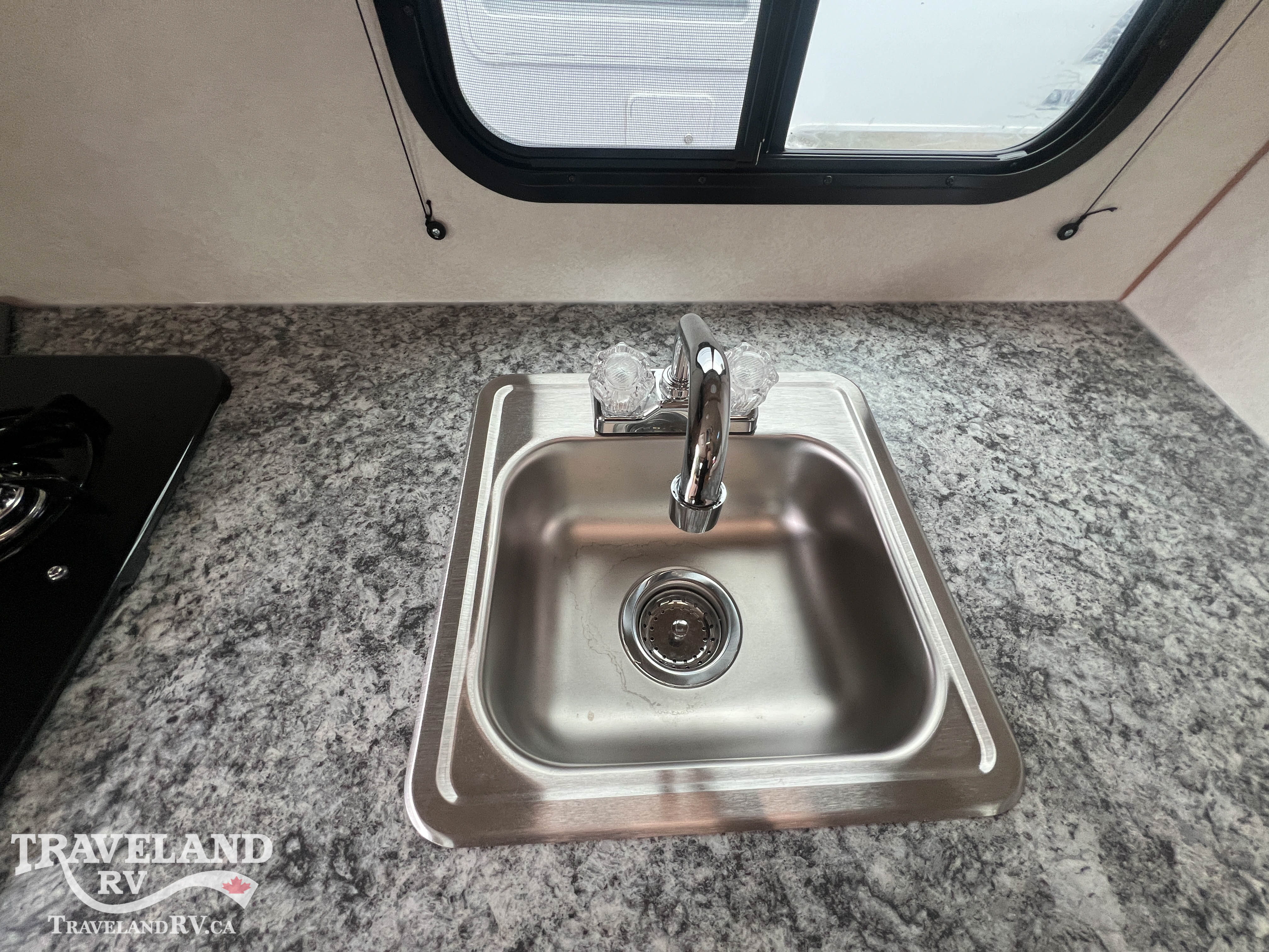 2027 Westland RV Travelaire 83SL - Image 13