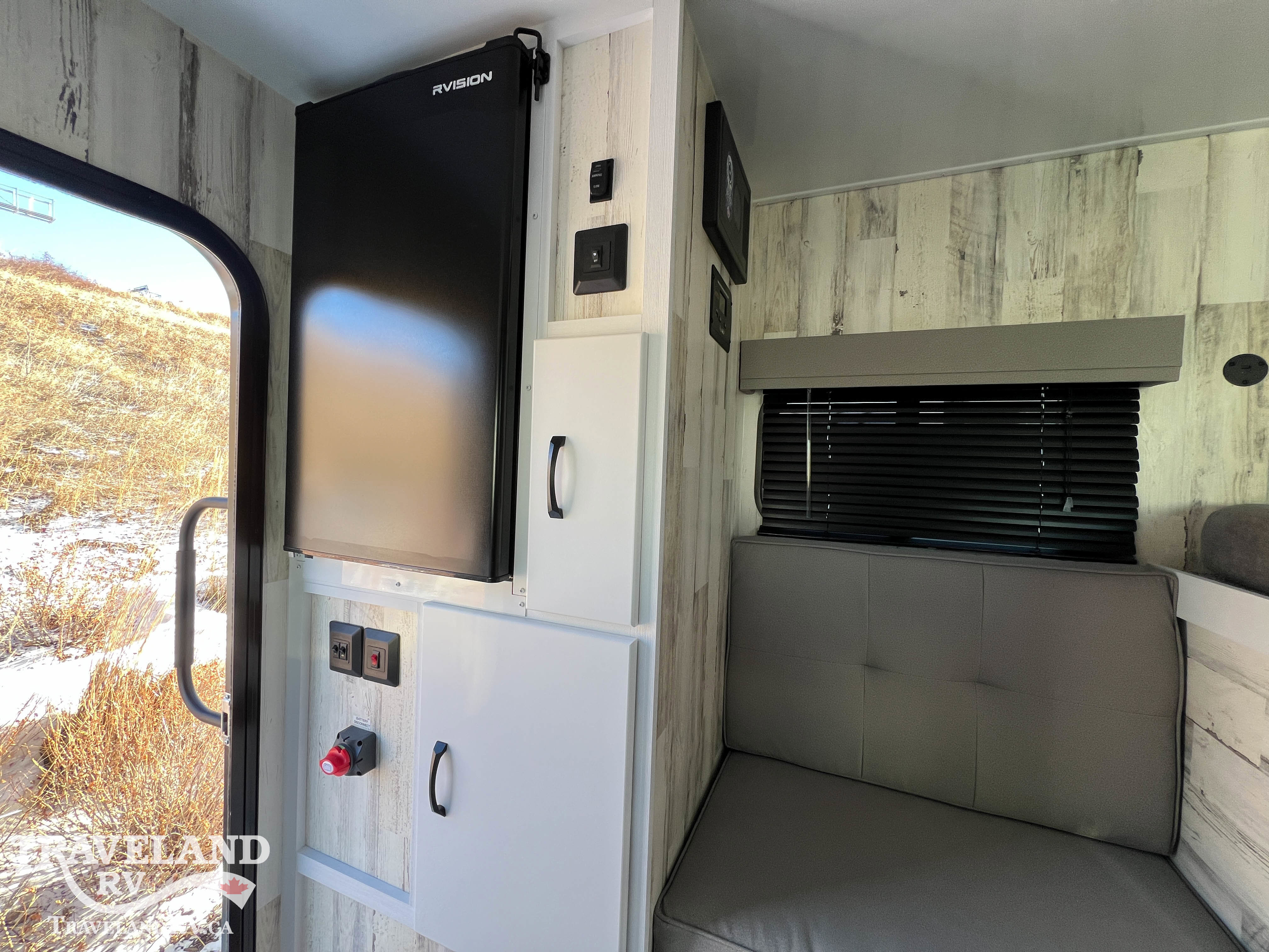 2026 Modern Buggy Truck Camper TC9 - Image 10