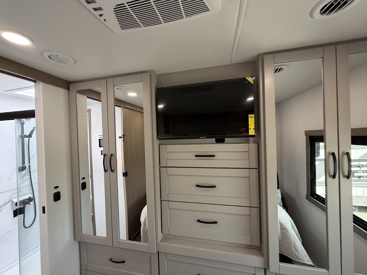 2027 JAYCO PRECEPT 31UL - Image 51
