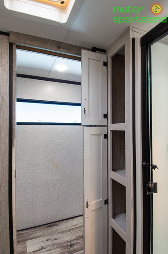 2022 KZ RV Durango D333RLT - Image 35