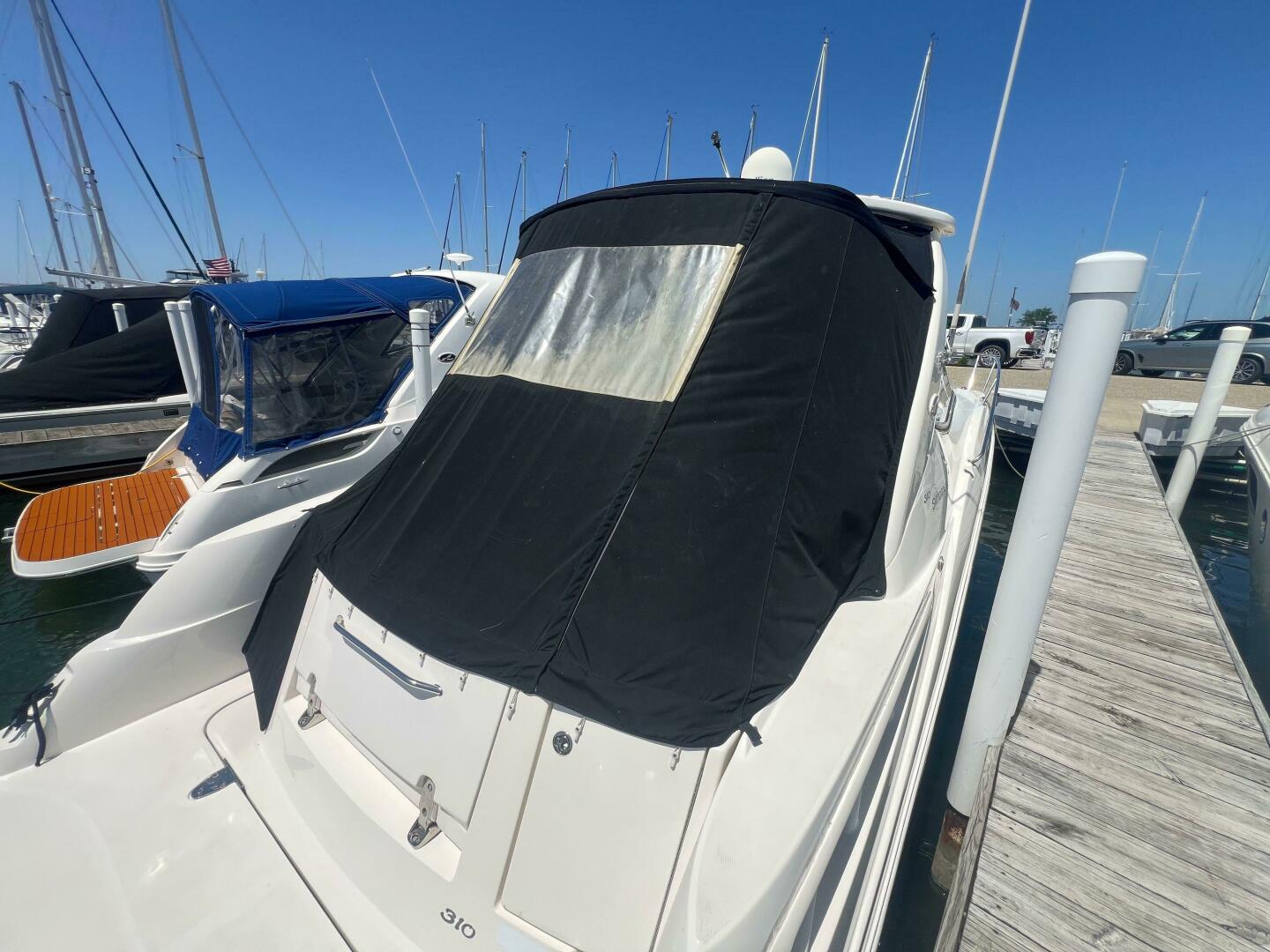 2007 Sea Ray 310 Sundancer - Image 3