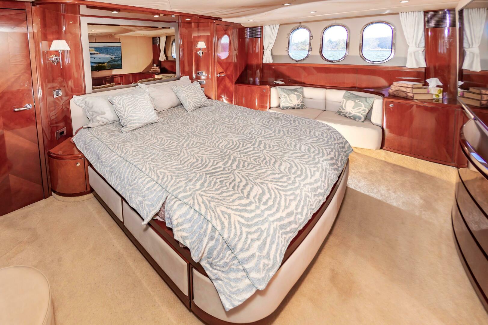 2006 Princess 75 - Image 36