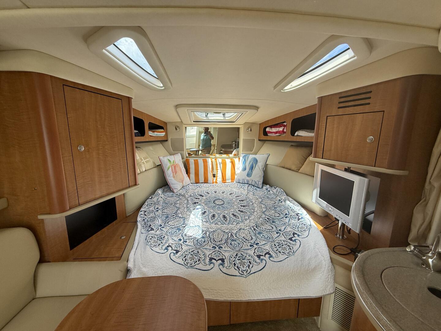 2006 Sea Ray 290 Sundancer - Image 11