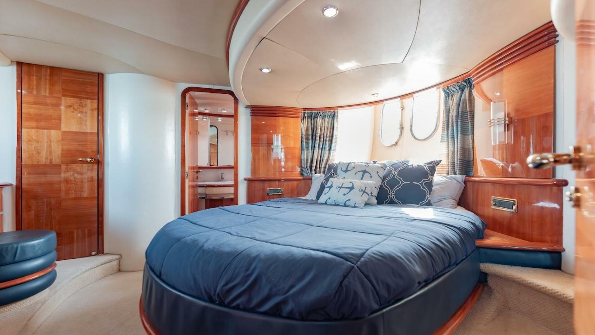 2007 Azimut Evolution - Image 61