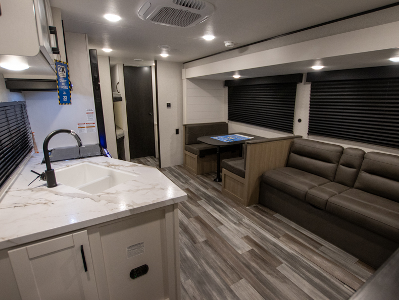 2026 Jayco Jay Flight SLX 261BHS - Image 5
