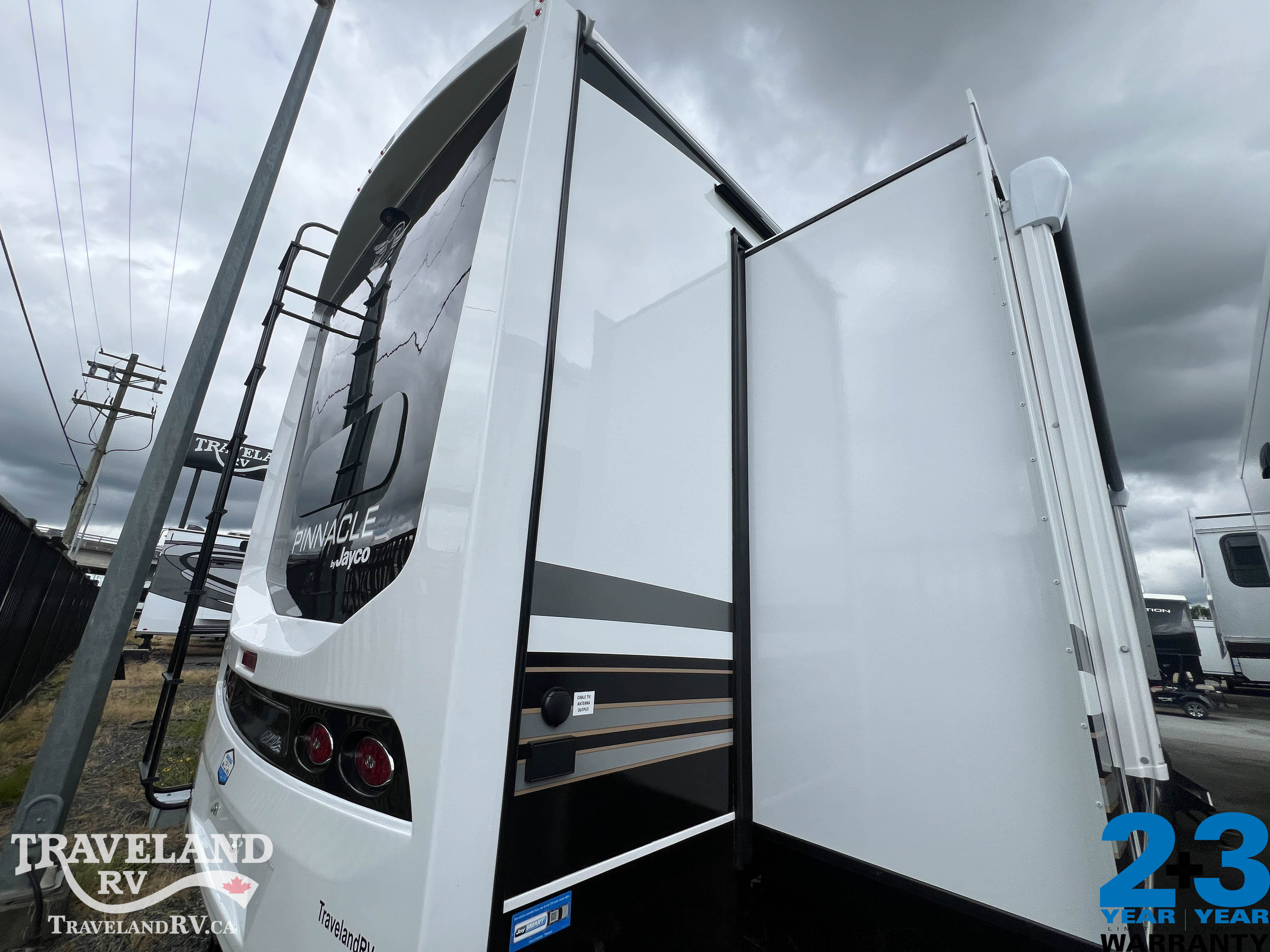 2026 Jayco Pinnacle 38FBRK - Image 6