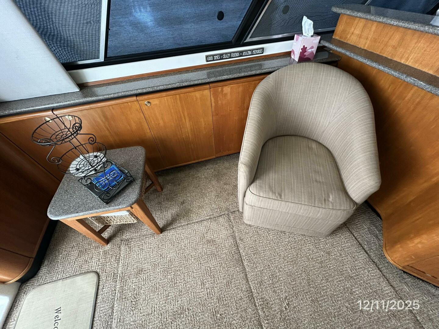 1998 Bayliner 4788 - Image 33