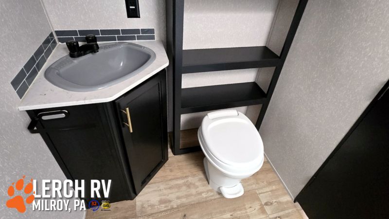 2022 Forest River Cherokee Grey Wolf 23MK - Image 23