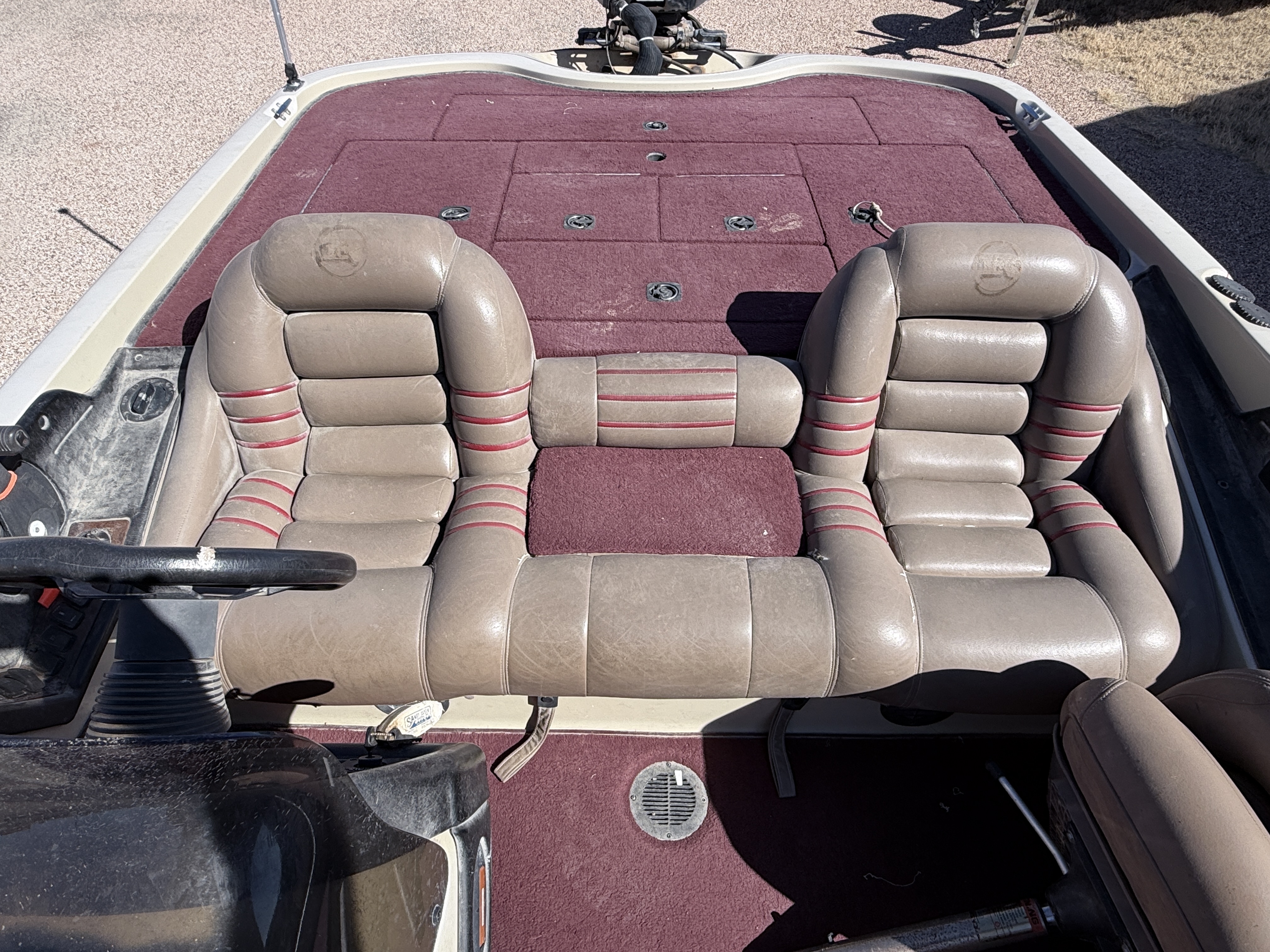 2000 RANGER 2000 520SVX - Image 13