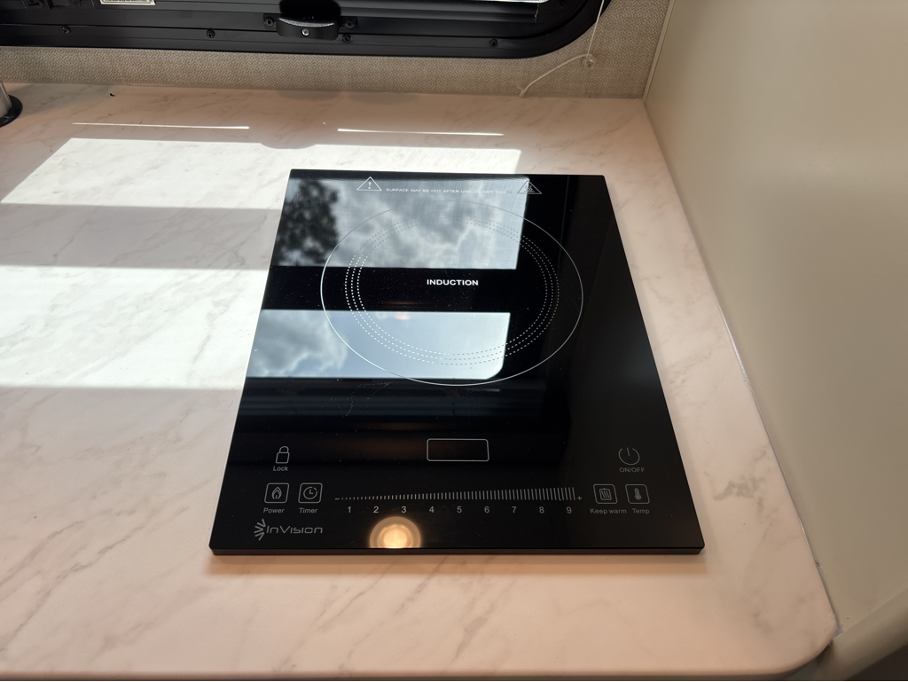 2026 THOR MOTOR COACH COMPASS 22MT - Image 13
