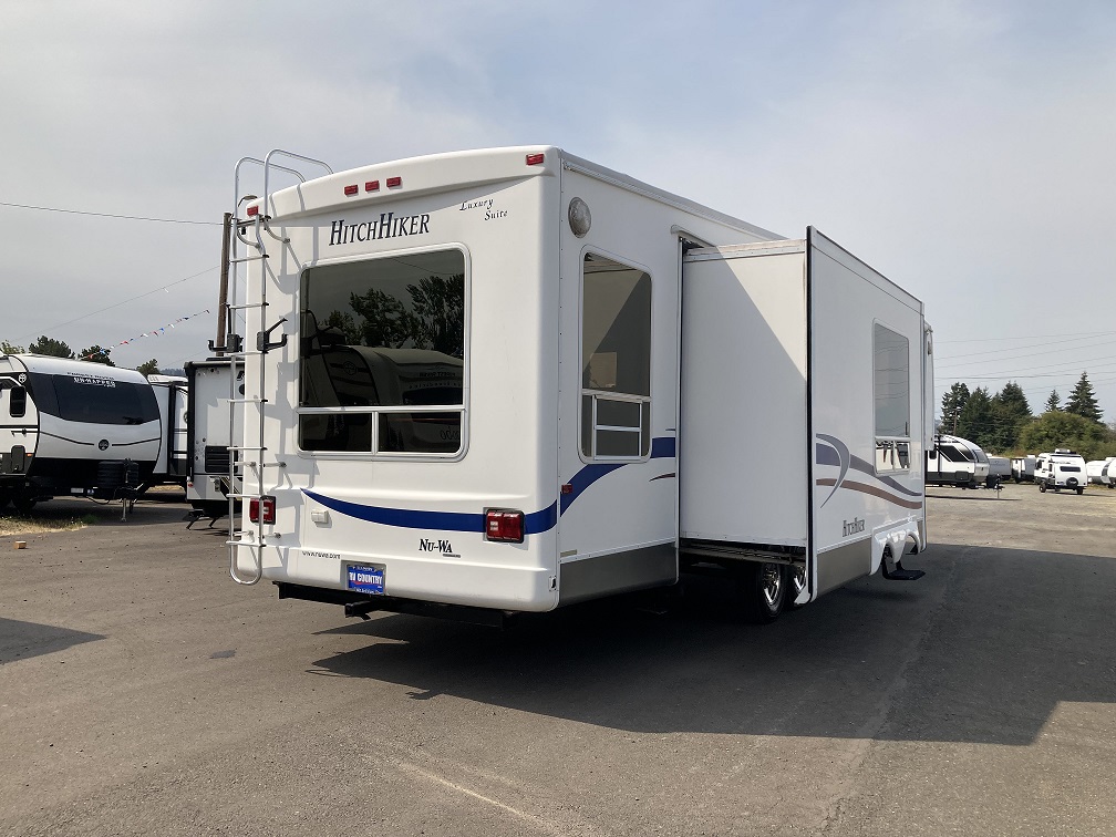 2006 NuWa Hitchhiker 36CK - Image 4