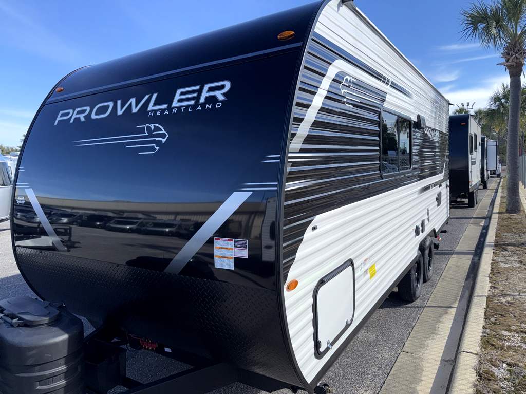 2026 HEARTLAND PROWLER 2000MB - Image 2