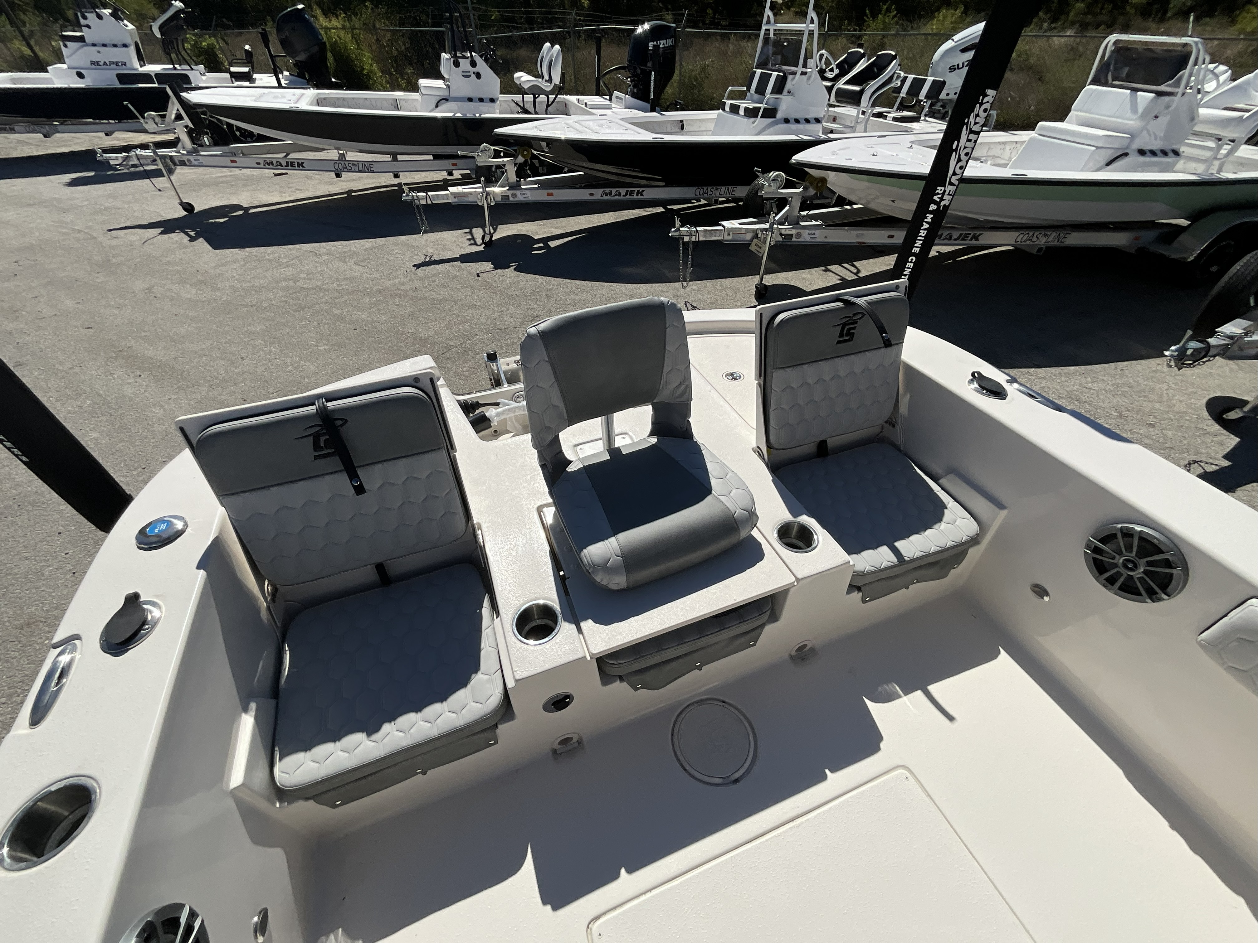 2026 Carolina Skiff 26 Ultra Elite - Image 13