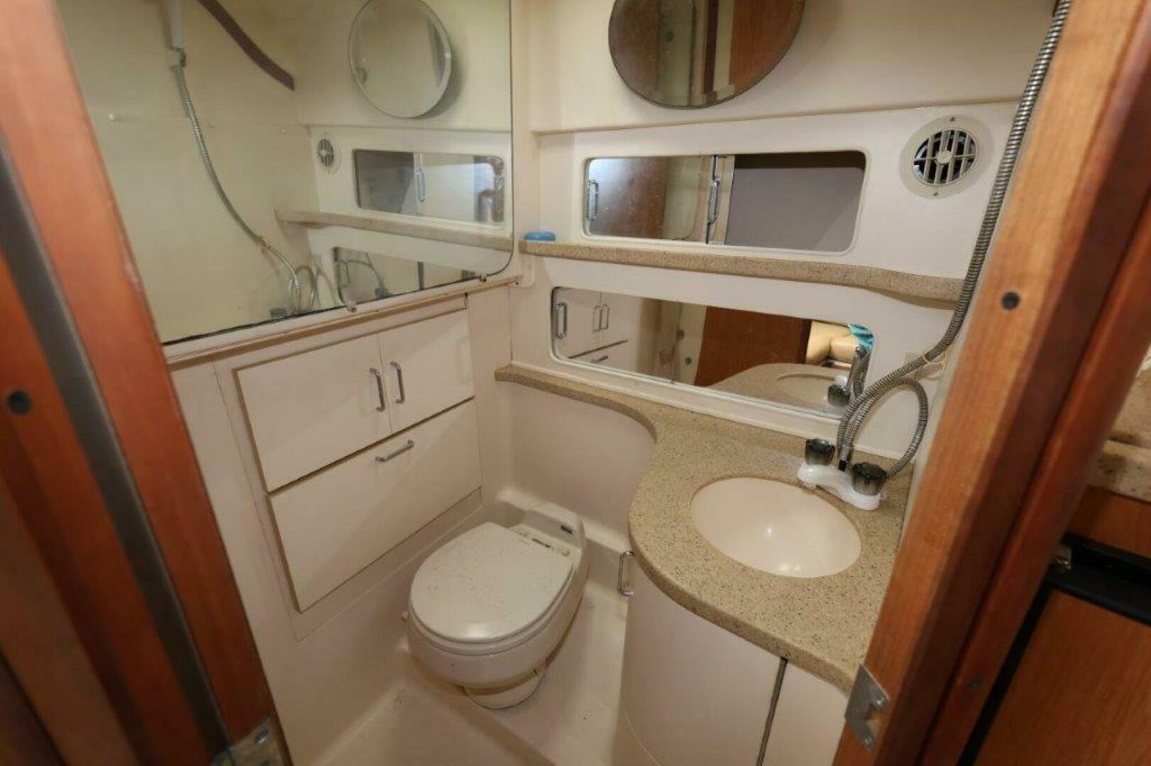 2007 Luhrs 32 Open - Image 24
