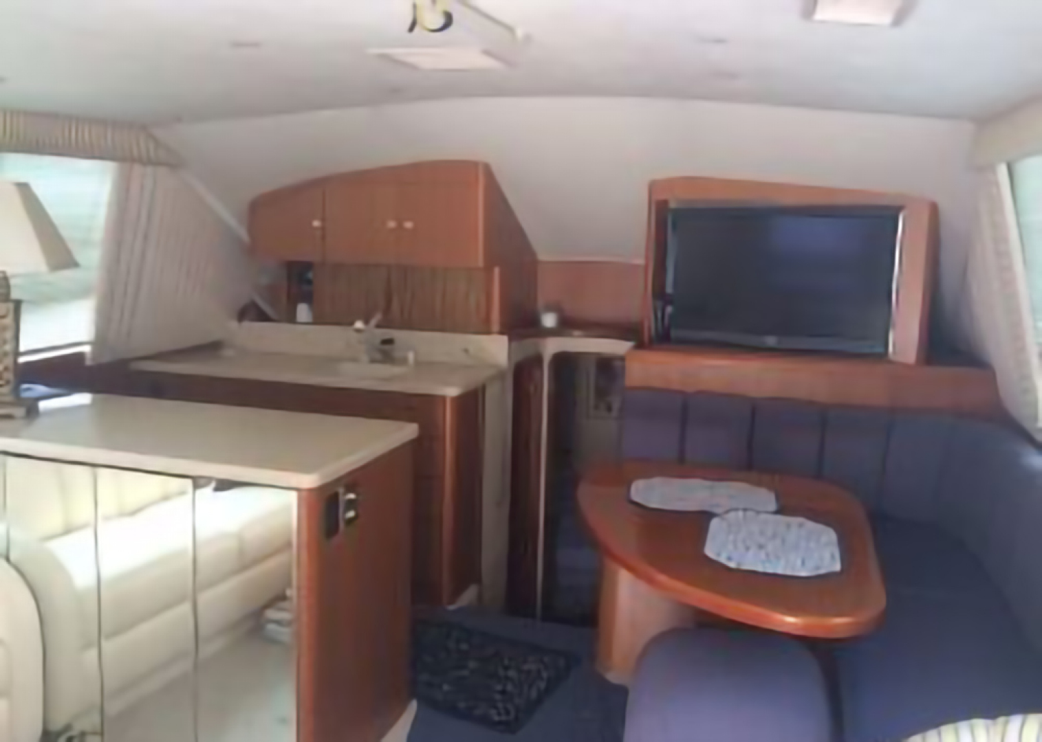 1999 Ocean Yachts 45 Super Sport Convertible - Image 8