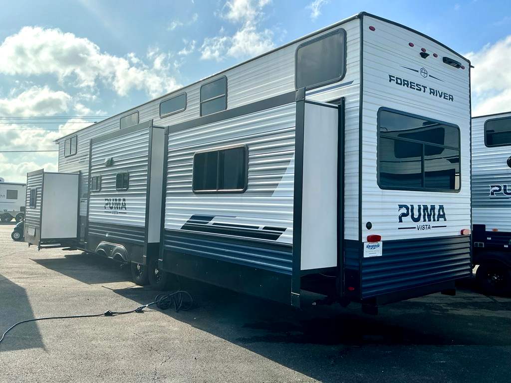 2026 PALOMINO 423LFT - Image 2