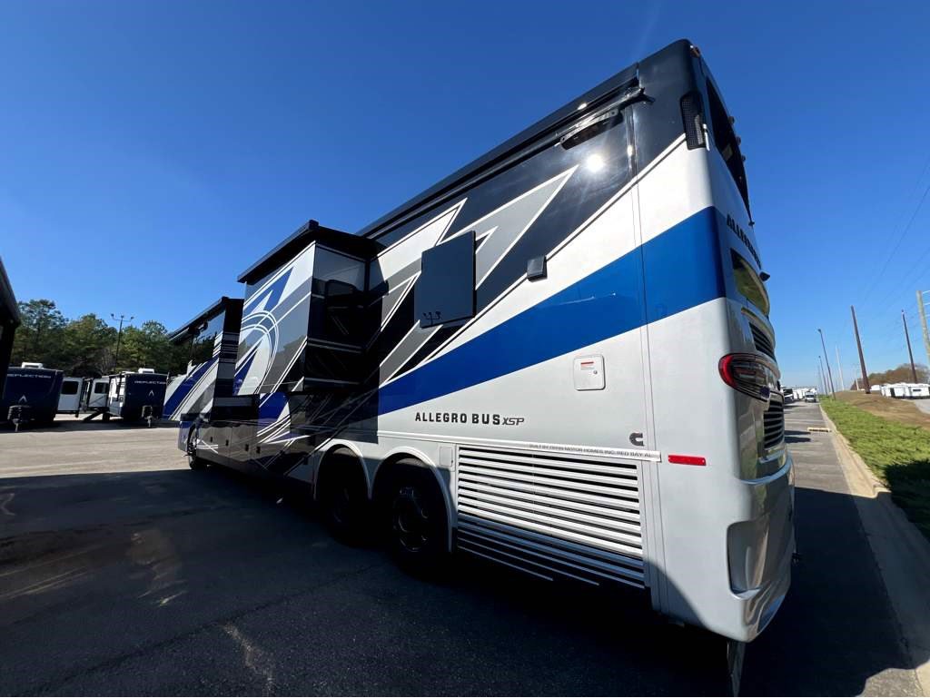 2026 TIFFIN ALLEGRO BUS 45 OPP - Image 3