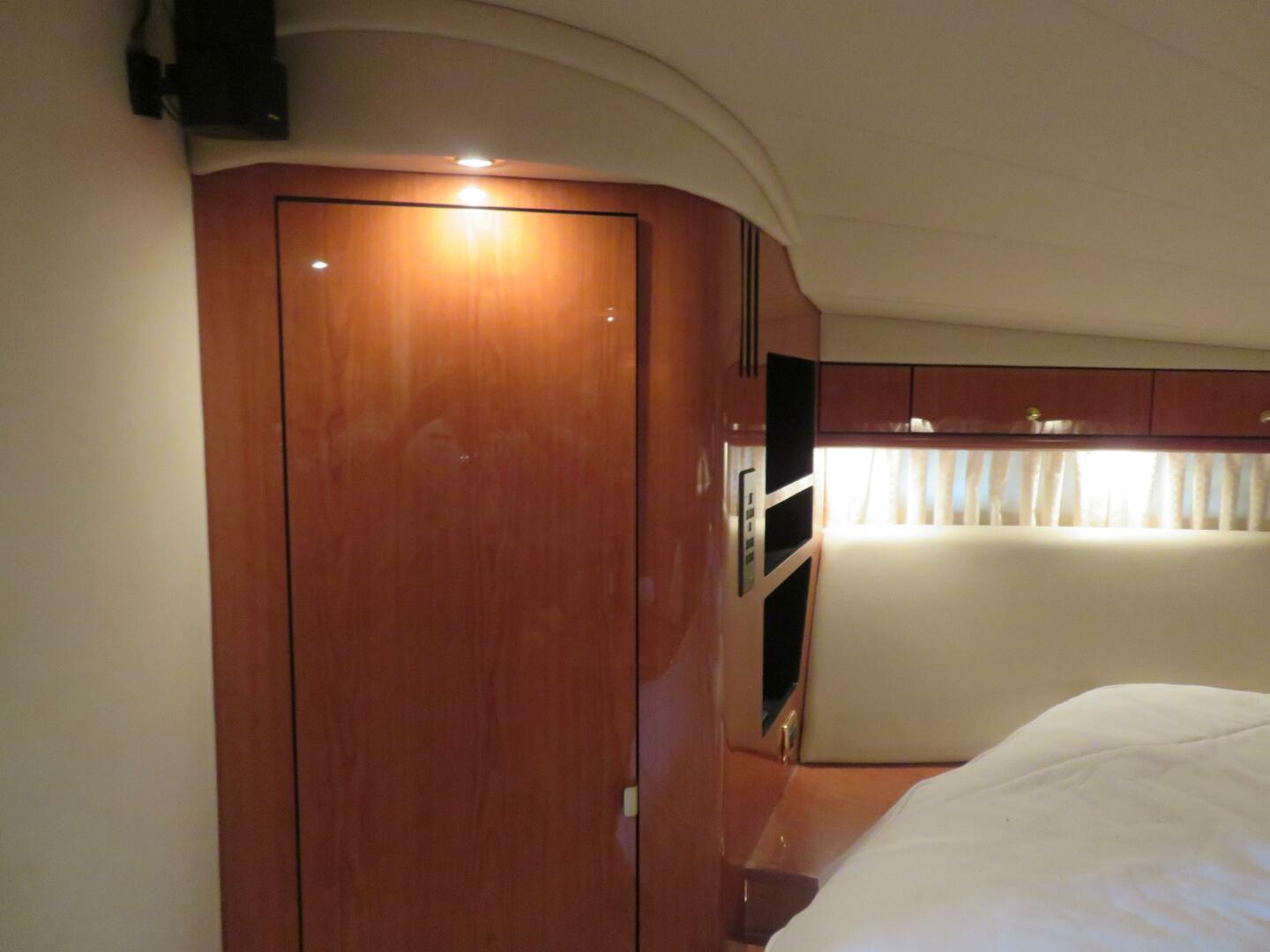 2001 Sea Ray 510 Sundancer - Image 23