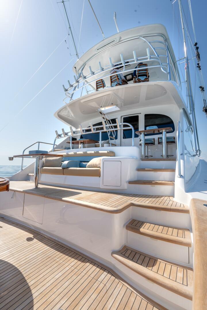 2025 Viking 90 Convertible - Image 104