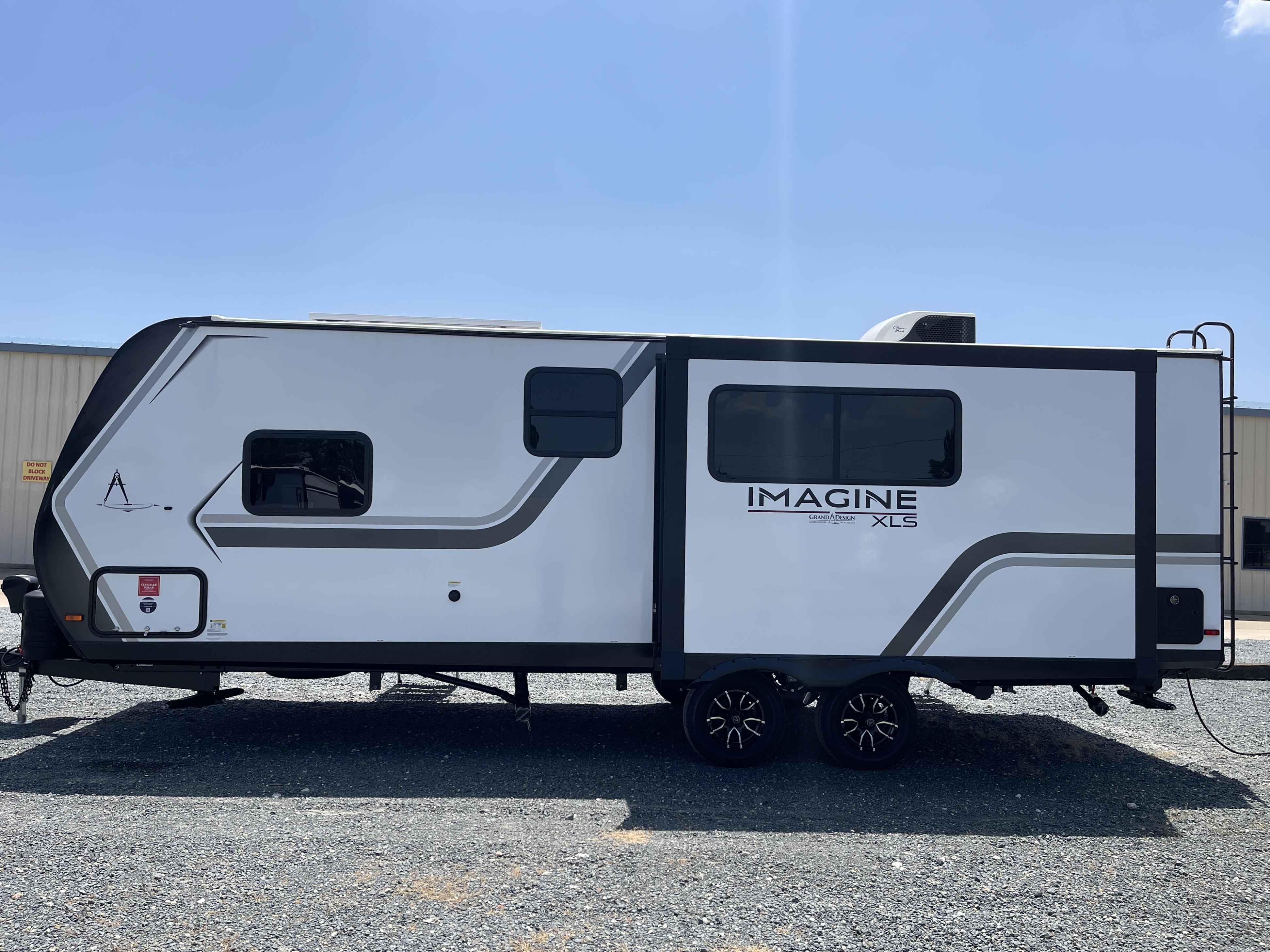 2027 Grand Design Imagine XLS 23LDE - Image 4