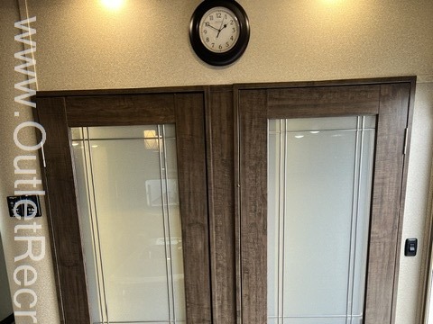 2019 Grand Design Solitude 385GK - Image 23
