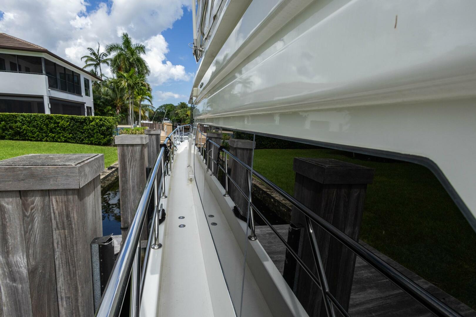 2005 Ocean Alexander Raised Pilothouse Flybridge Sedan - Image 42