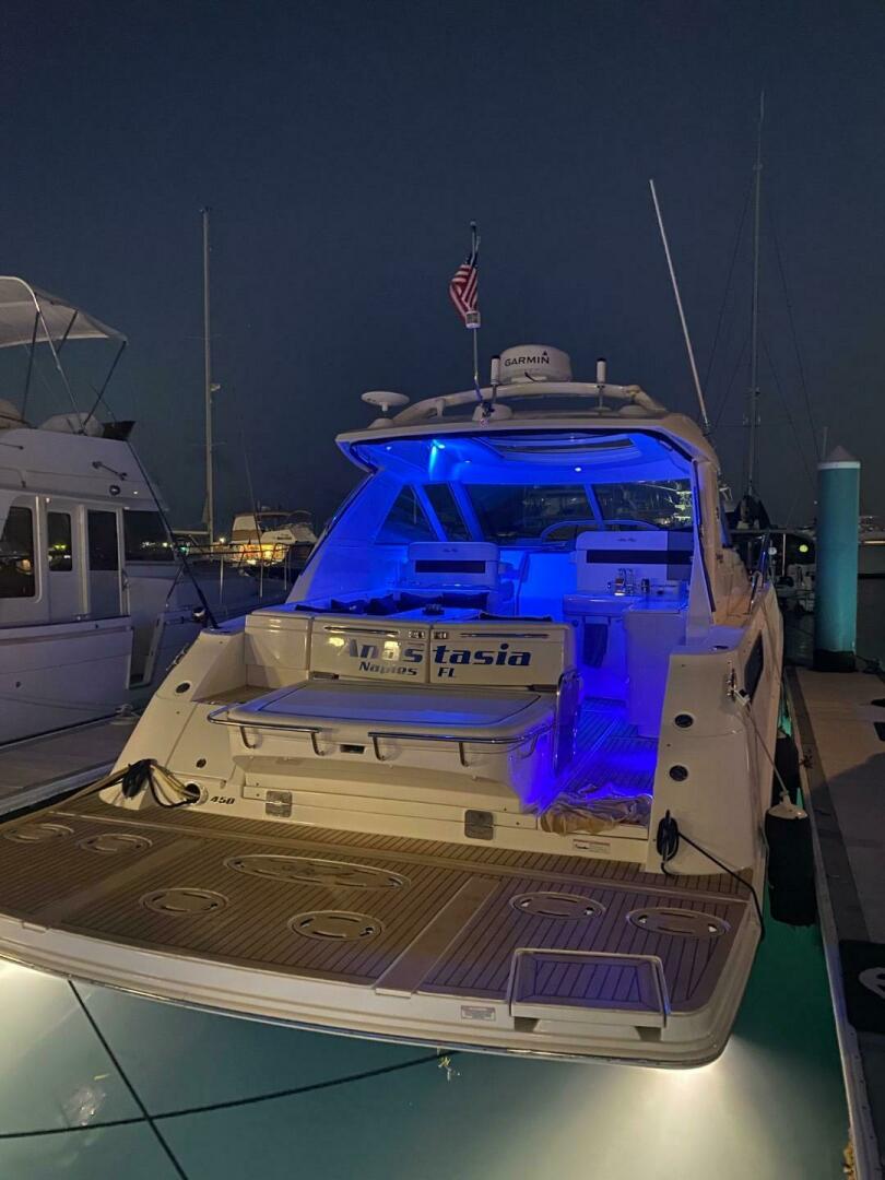 2010 Sea Ray 450 Sundancer - Image 3