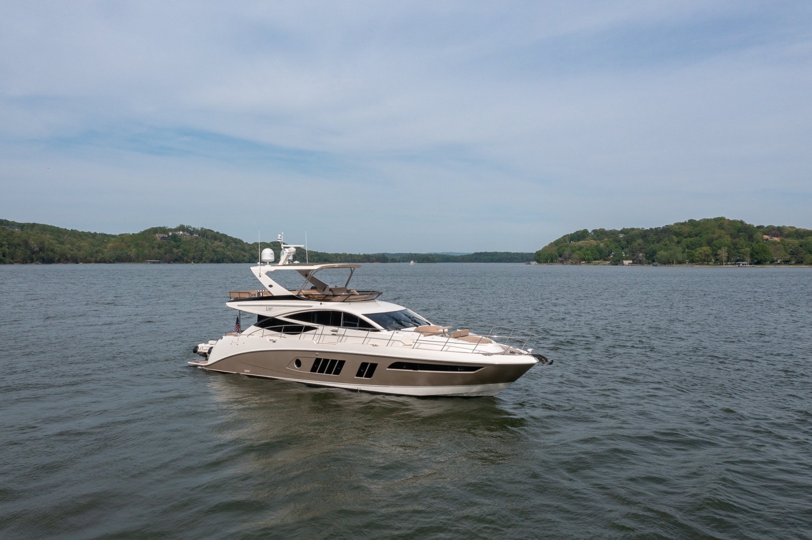 2018 Sea Ray L650 FLY - Image 4
