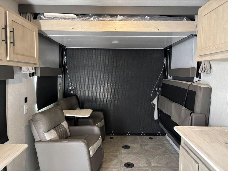 2023 FOREST RIVER EVO LITE 252SS - Image 8