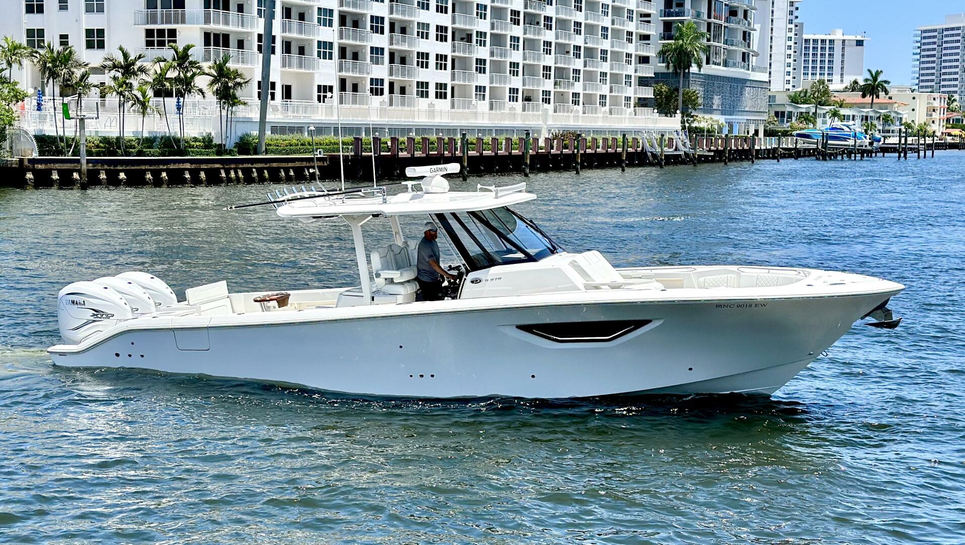 2022 Pursuit 378 - Image 2