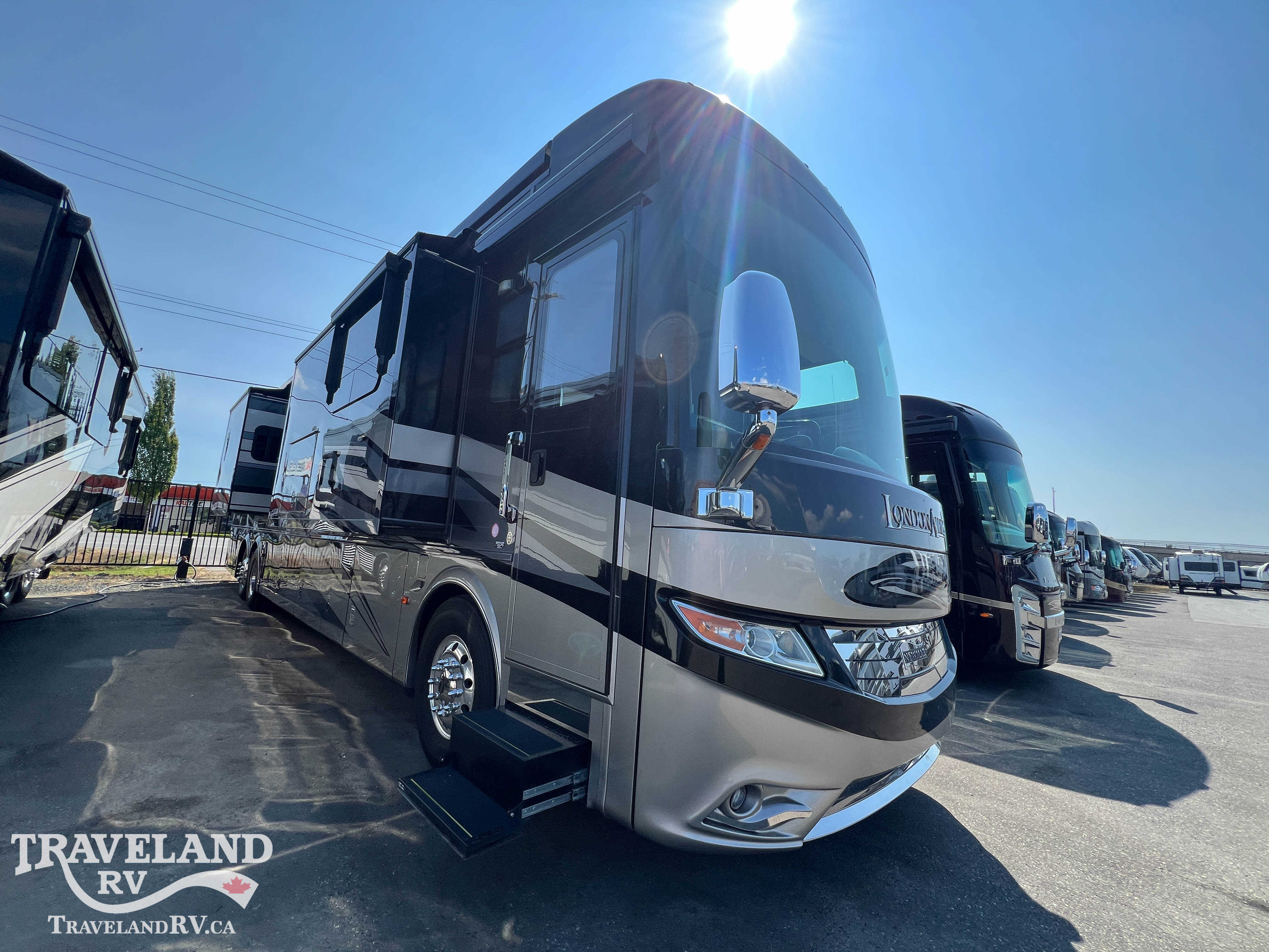 2016 NEWMAR LONDON AIRE LADP 4503 - Image 1
