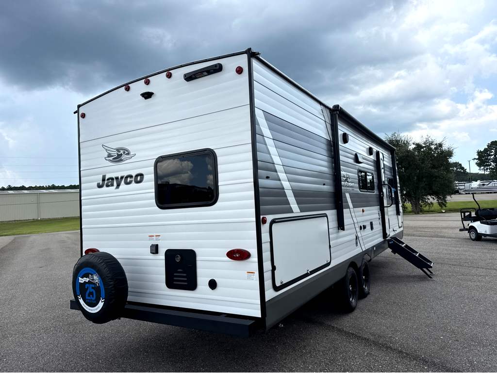 2027 Jayco Jay Flight SLX 261BHS - Image 4