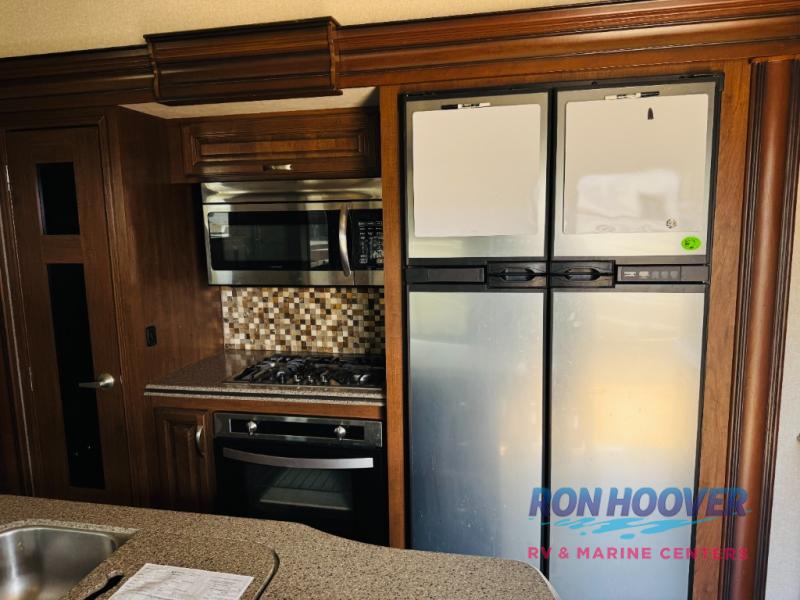 2017 JAYCO NORTHPOINT 387RDFS - Image 3