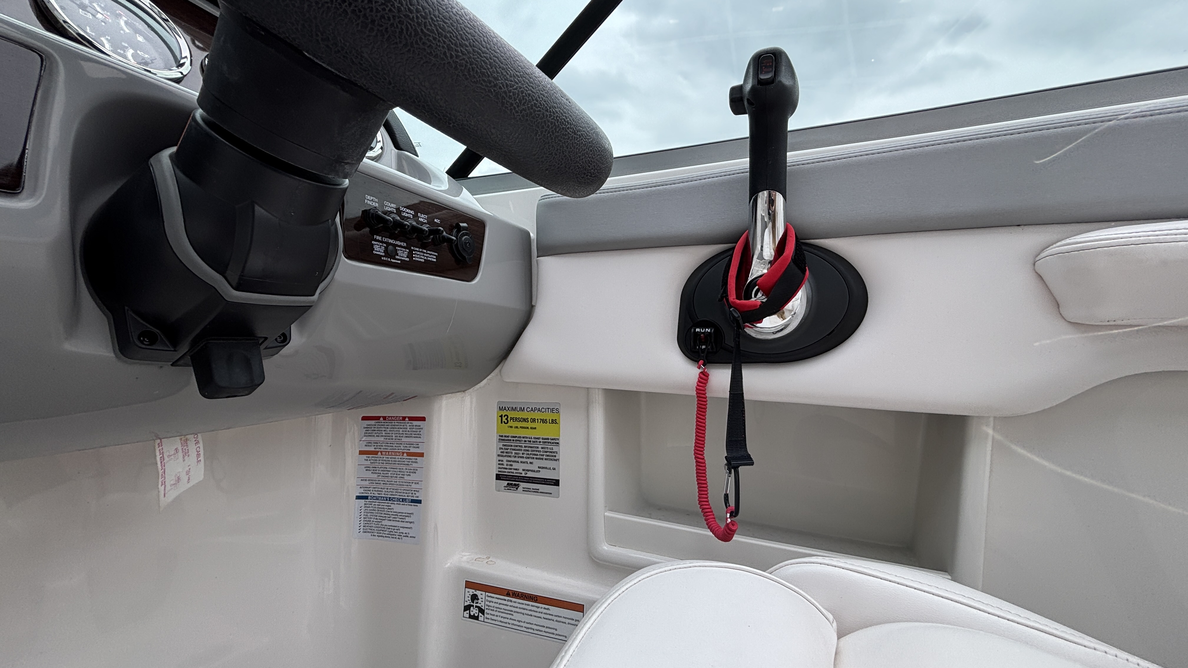 2021 Chaparral 23 SSi - Image 32