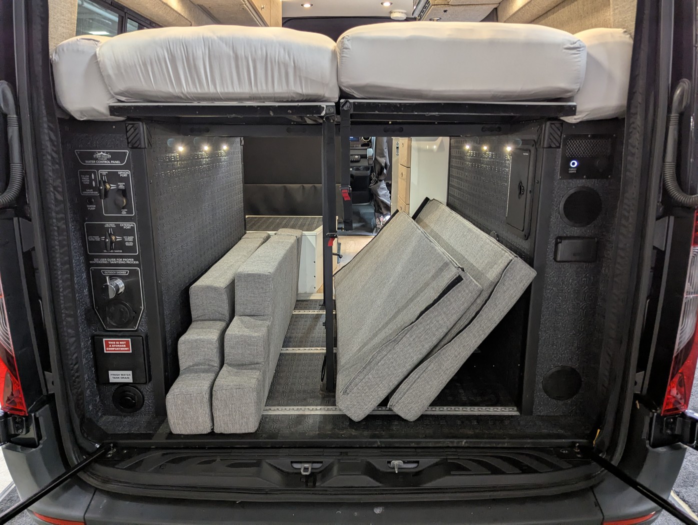 2025 Storyteller Overland Dark Mode OG - Image 25