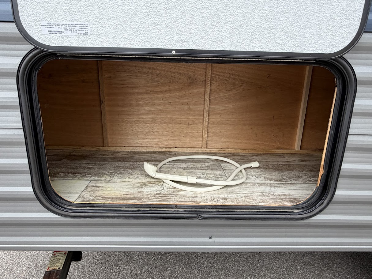 2018 CROSSROADS ZINGER 205bh - Image 4