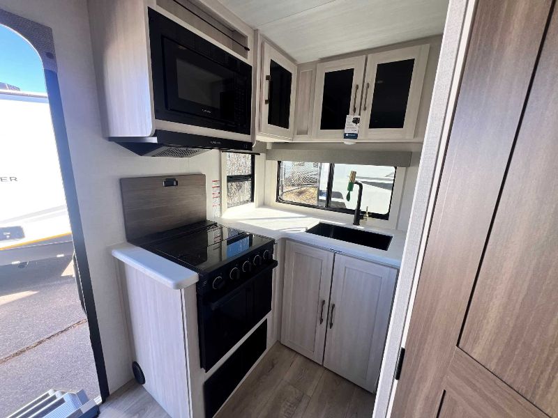 2026 Forest River Surveyor Legend 230MDLE - Image 13