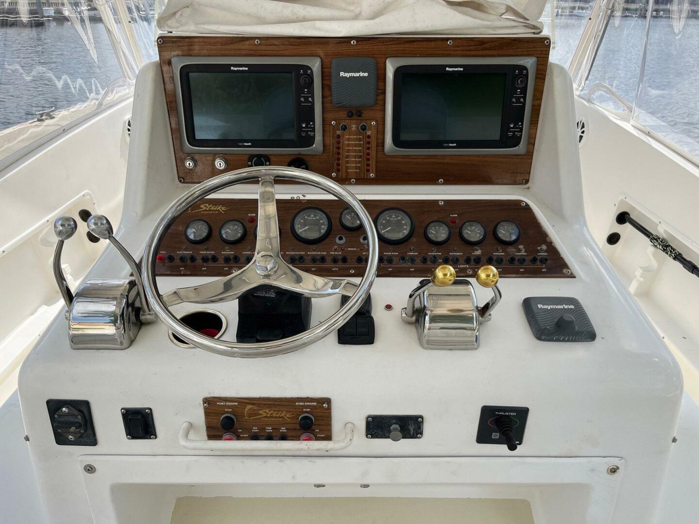 2005 Strike Express Fisherman - Image 11