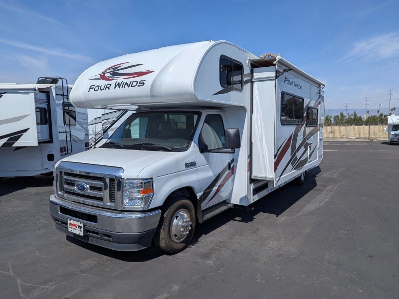 2024 Thor Motor Coach Four Winds 28Z - Image 2