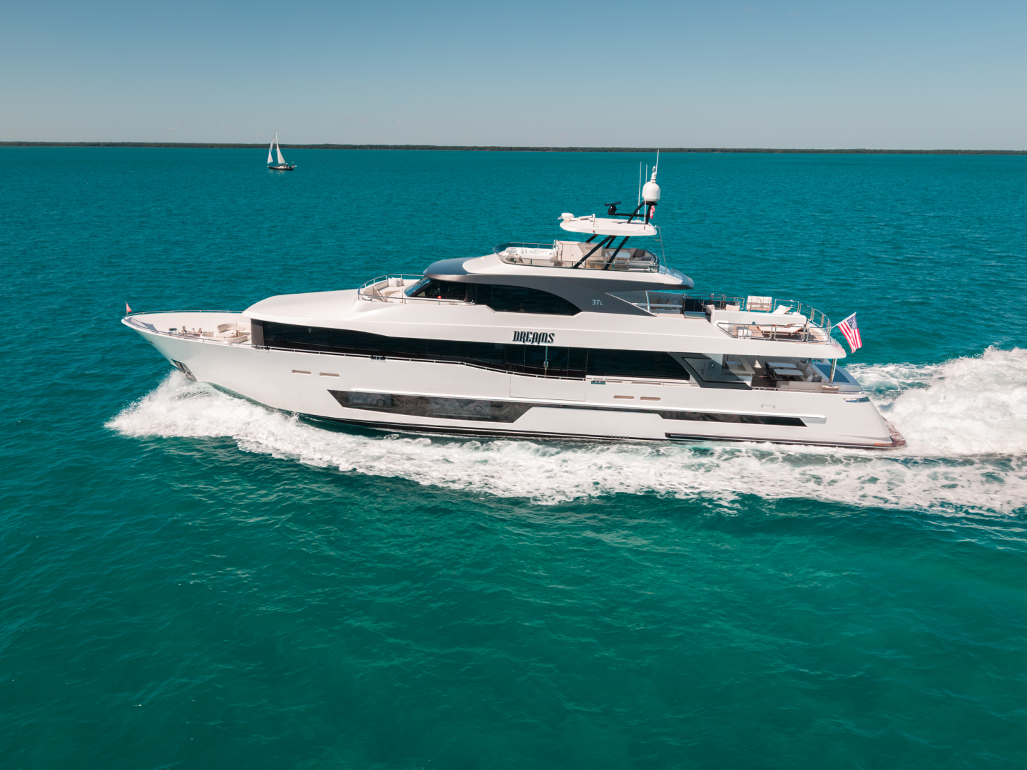 2022 Ocean Alexander 37L - Image 4