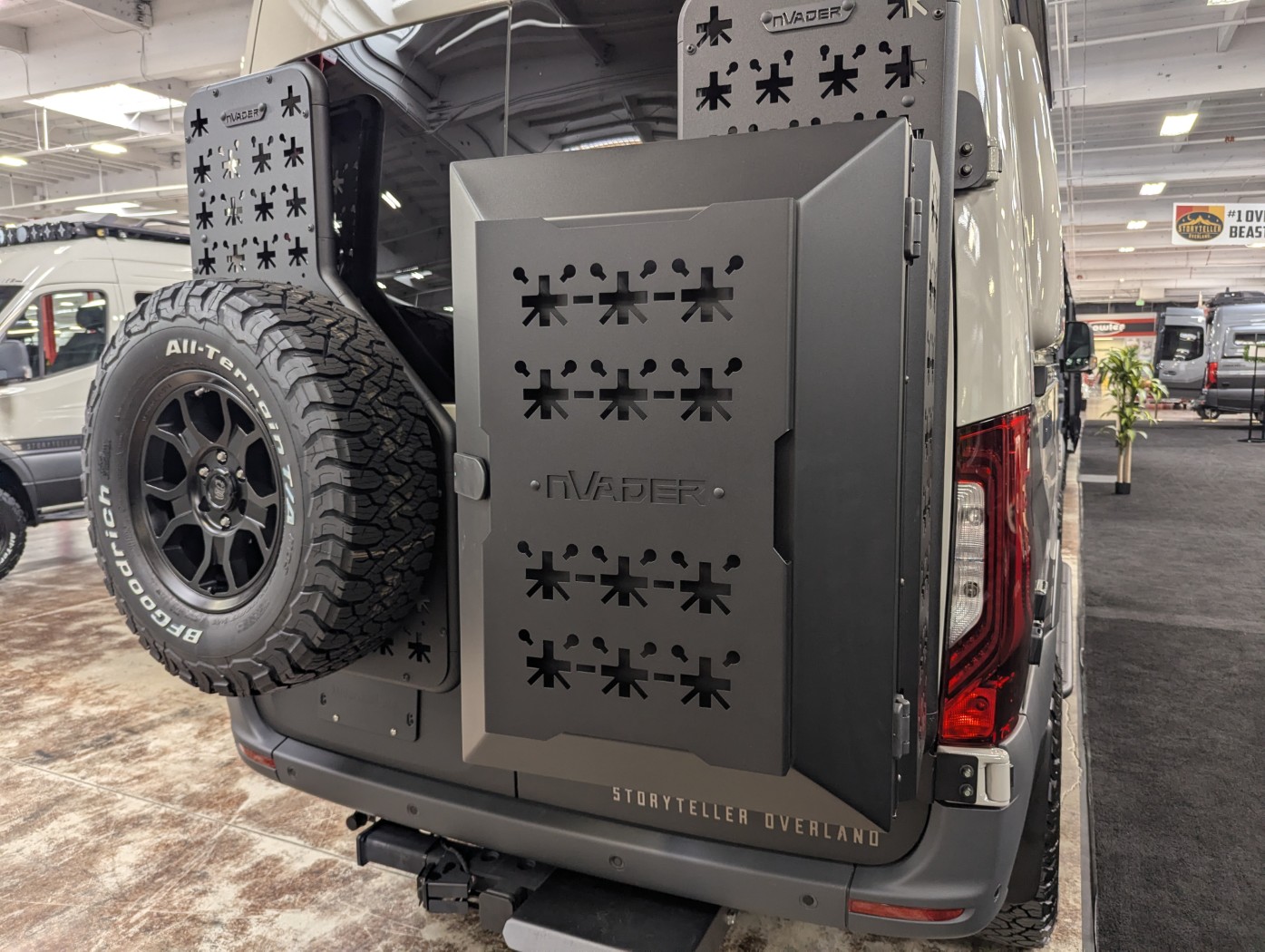 2027 Storyteller Overland Beast Mode XO - Image 13
