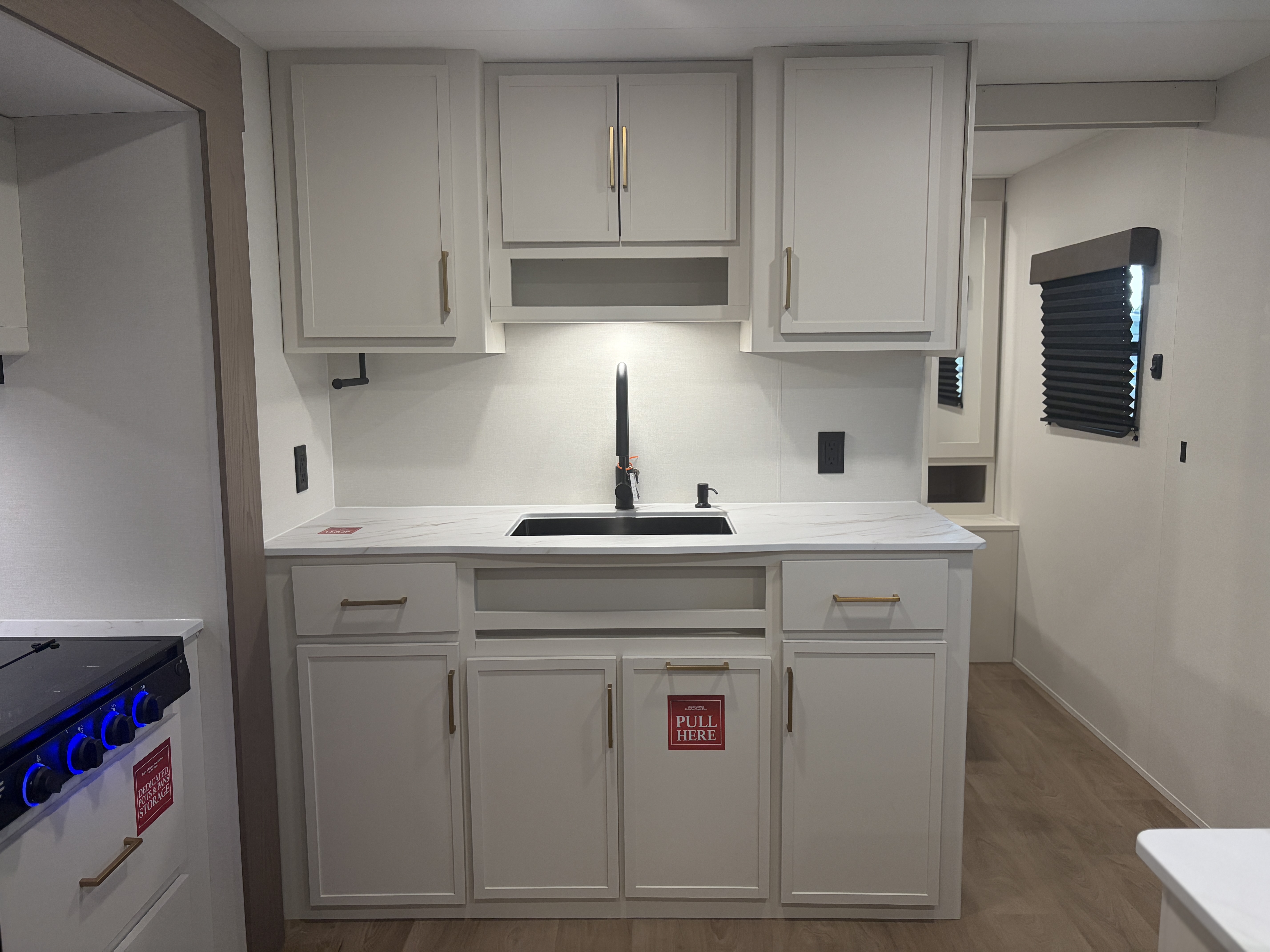 2027 Grand Design Transcend XPLOR 26BHX - Image 10
