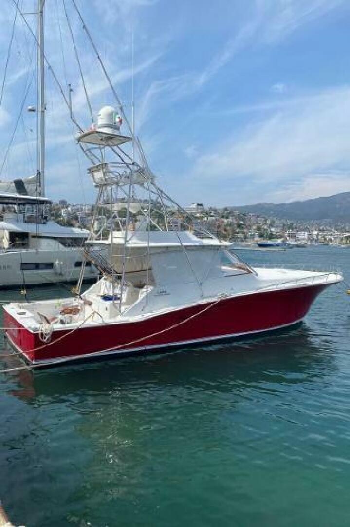2004 Cabo 45 Express Los Suenos Edition - Image 3