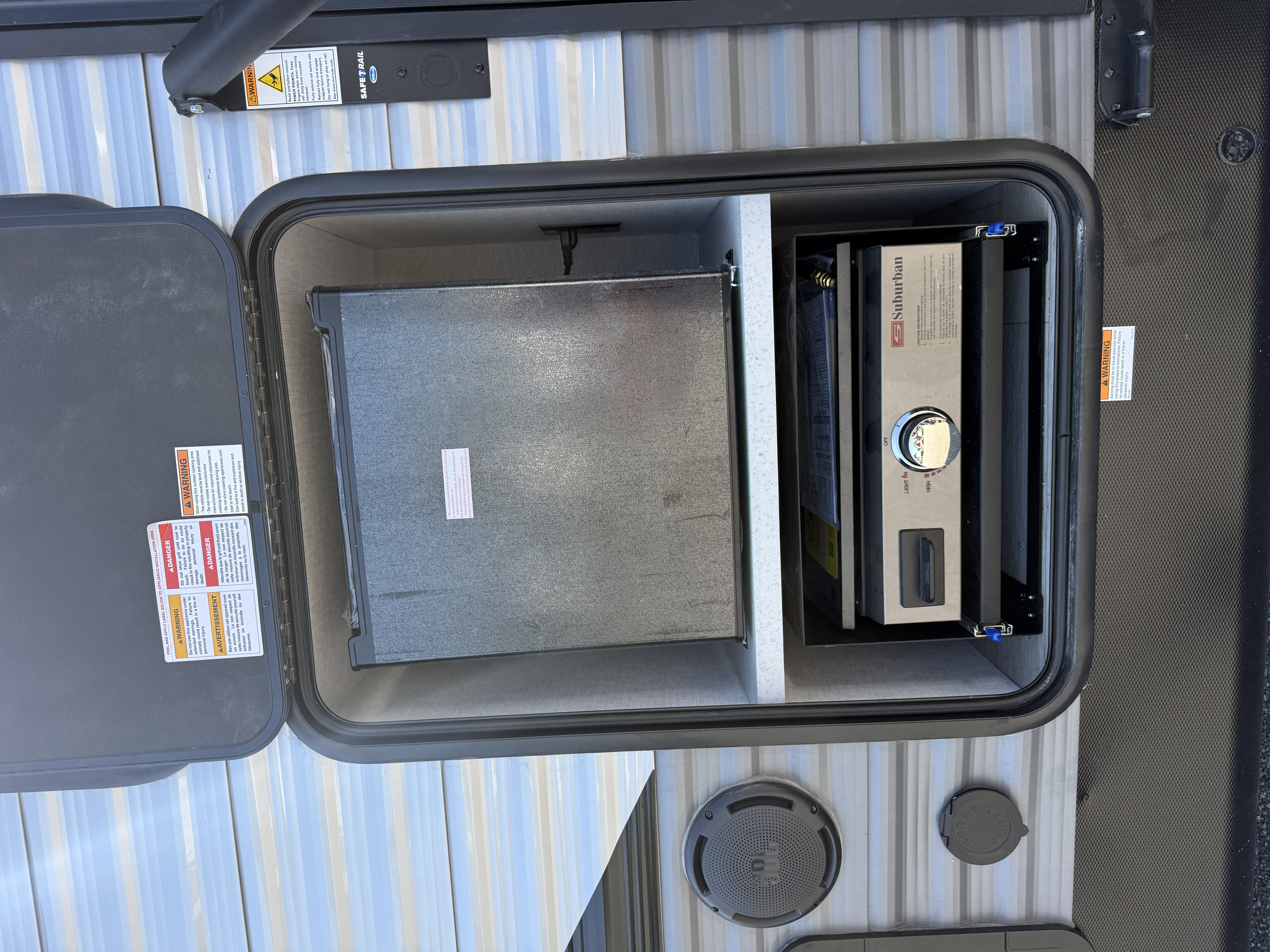 2027 Coachmen Catalina Legacy Edition 333DBDSCK - Image 10