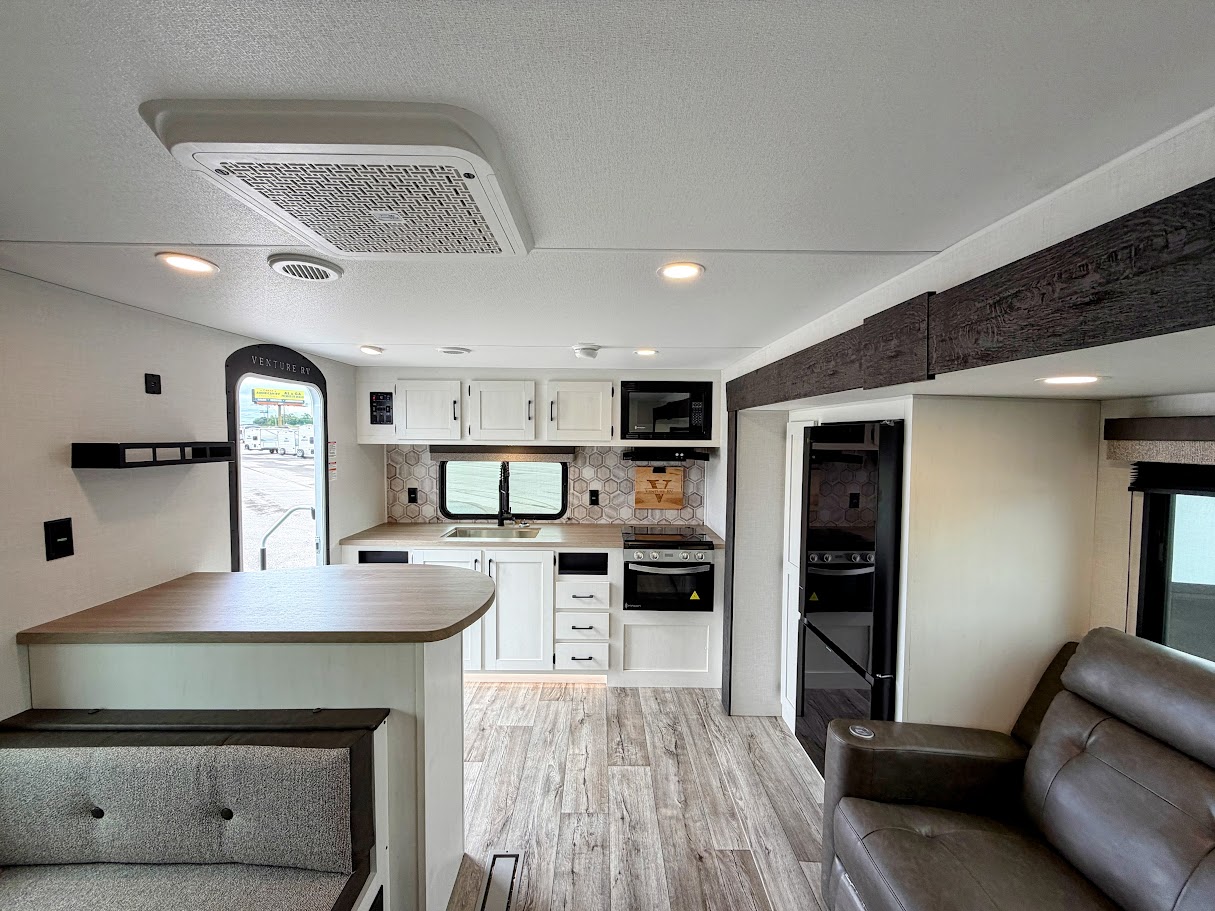 2026 VENTURE RV SIENNA 231VRK - Image 7