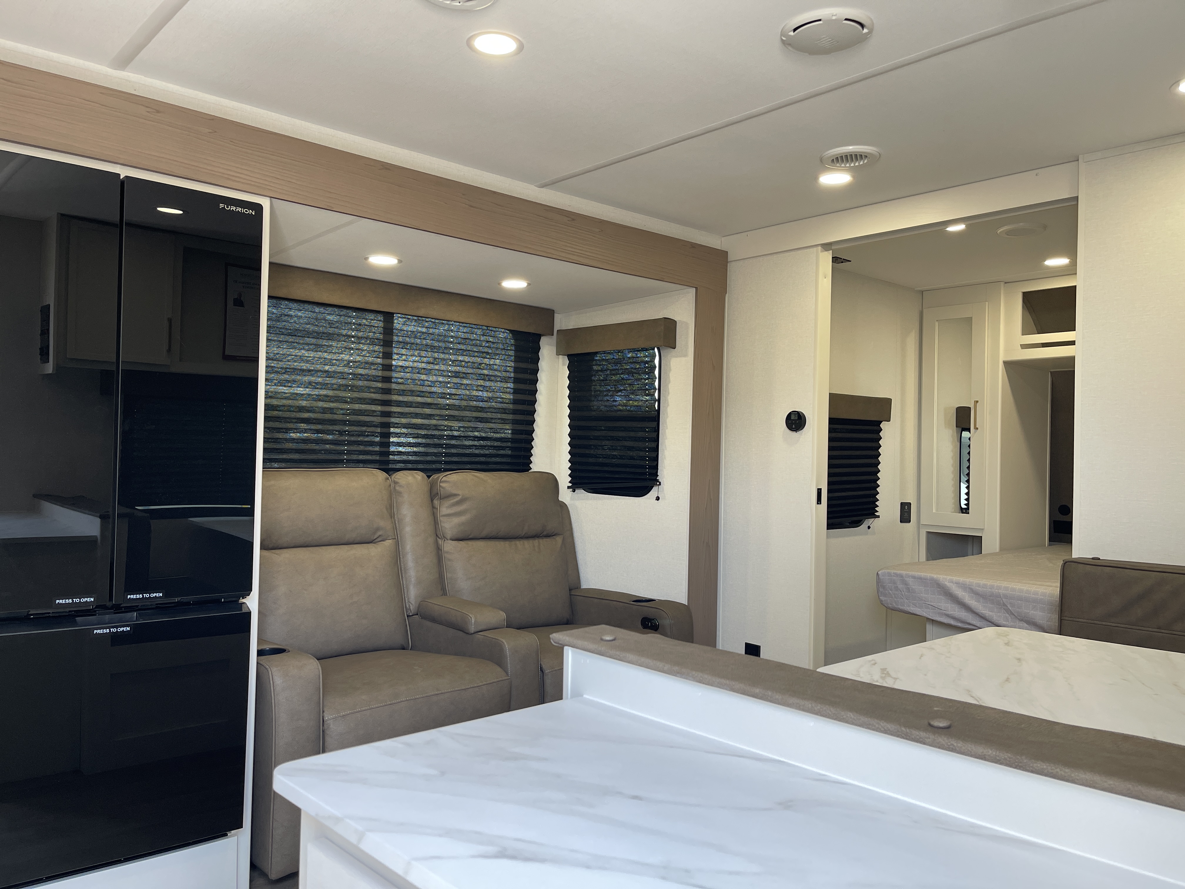 2027 Grand Design Transcend XPLOR 25MLX - Image 8