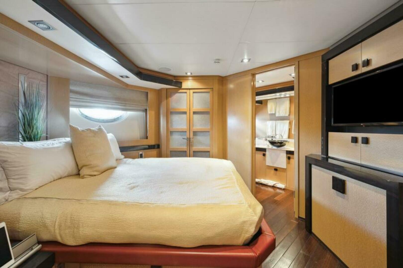 2008 Palmer Johnson 124 Sports Cruiser - Image 62